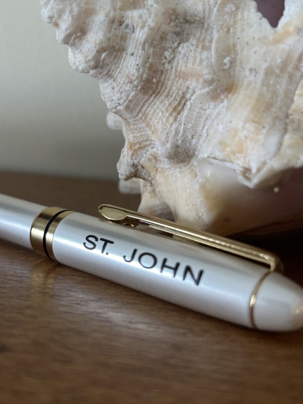 St. John Ballpoint Pen Ivory Gold Tone Twist w/ Velvet Pouch New Vintage Gift